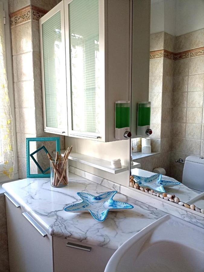 דירות לה ספציה La Casa Di Ele, Parcheggio Privato Gratuito מראה חיצוני תמונה