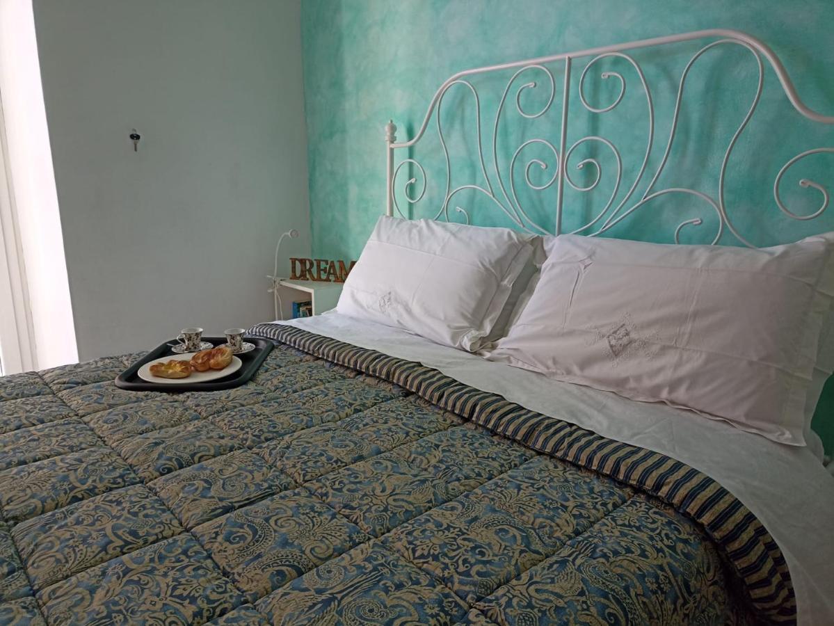 דירות לה ספציה La Casa Di Ele, Parcheggio Privato Gratuito מראה חיצוני תמונה