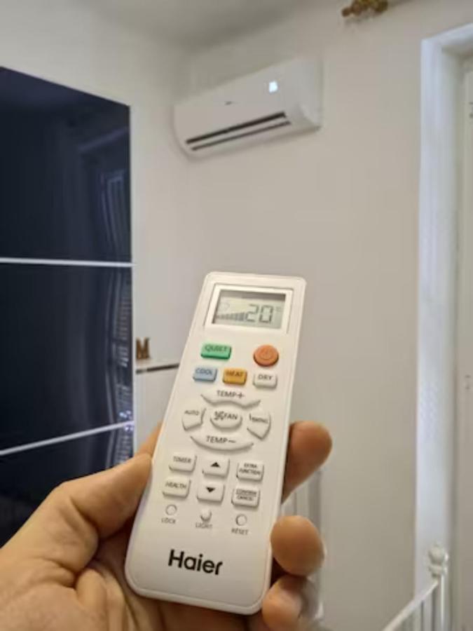 דירות לה ספציה La Casa Di Ele, Parcheggio Privato Gratuito מראה חיצוני תמונה