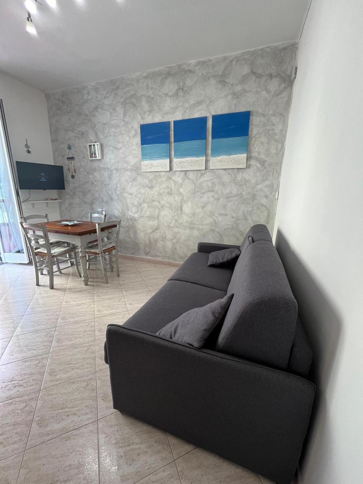 דירות לה ספציה La Casa Di Ele, Parcheggio Privato Gratuito מראה חיצוני תמונה